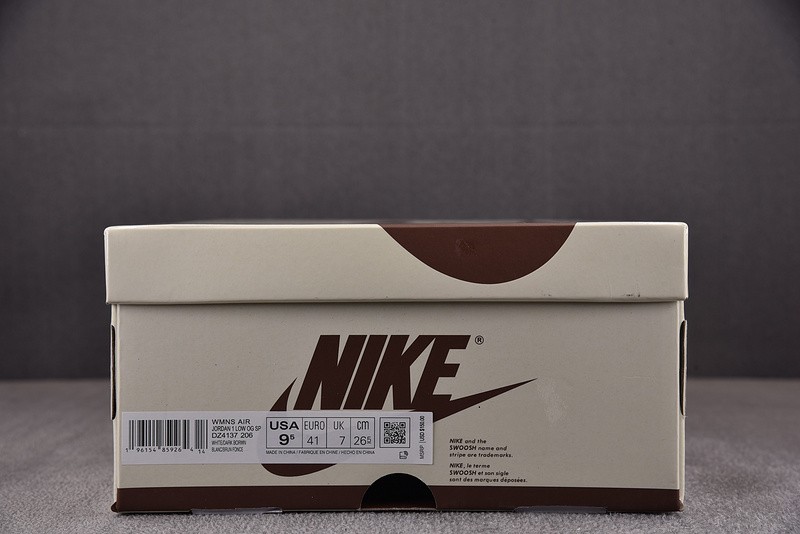 Travis Scott x Air Jordan 1 Low OG Velvet Brown DM7866-202-1