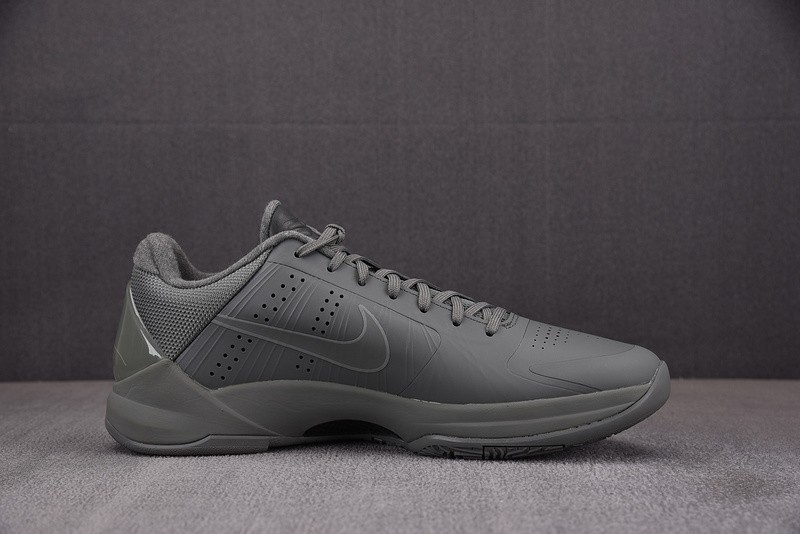 NIKE Zoom Kobe 5