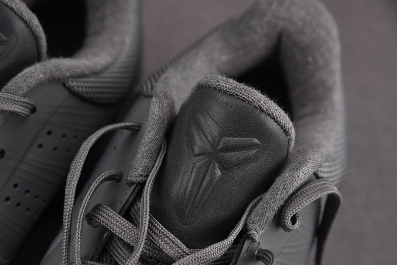 NIKE Zoom Kobe 5