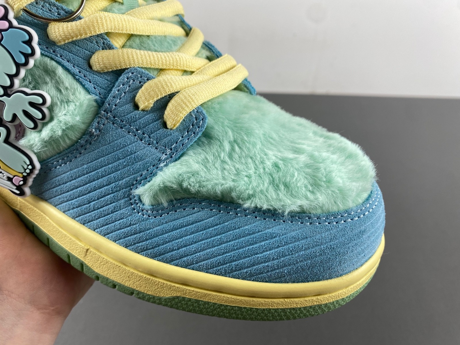 Nike SB Dunk Low Verdy Visty FN6040-400
