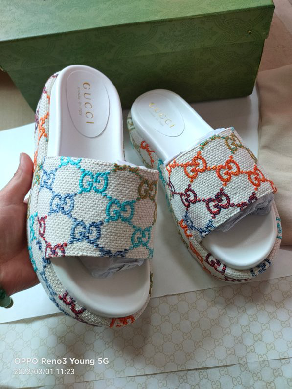 G*u*i* Sandal99