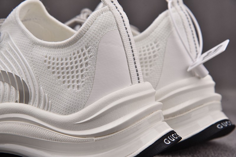 G*u*i* Trainer Sneaker82