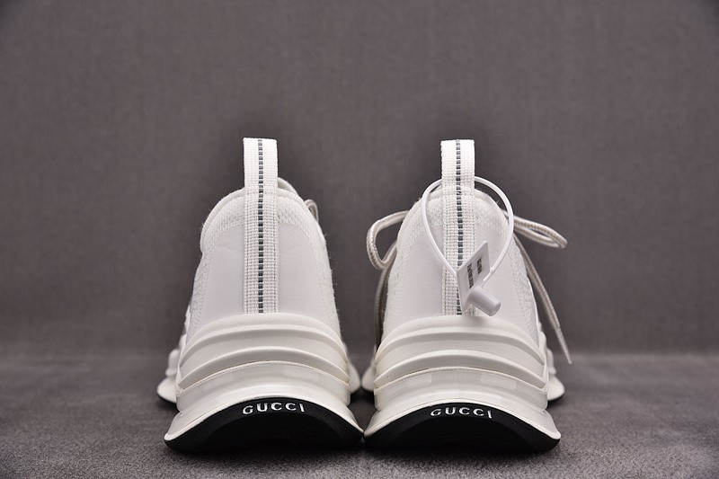 G*u*i* Trainer Sneaker82