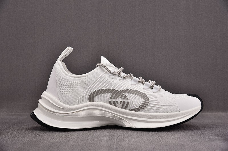 G*u*i* Trainer Sneaker82