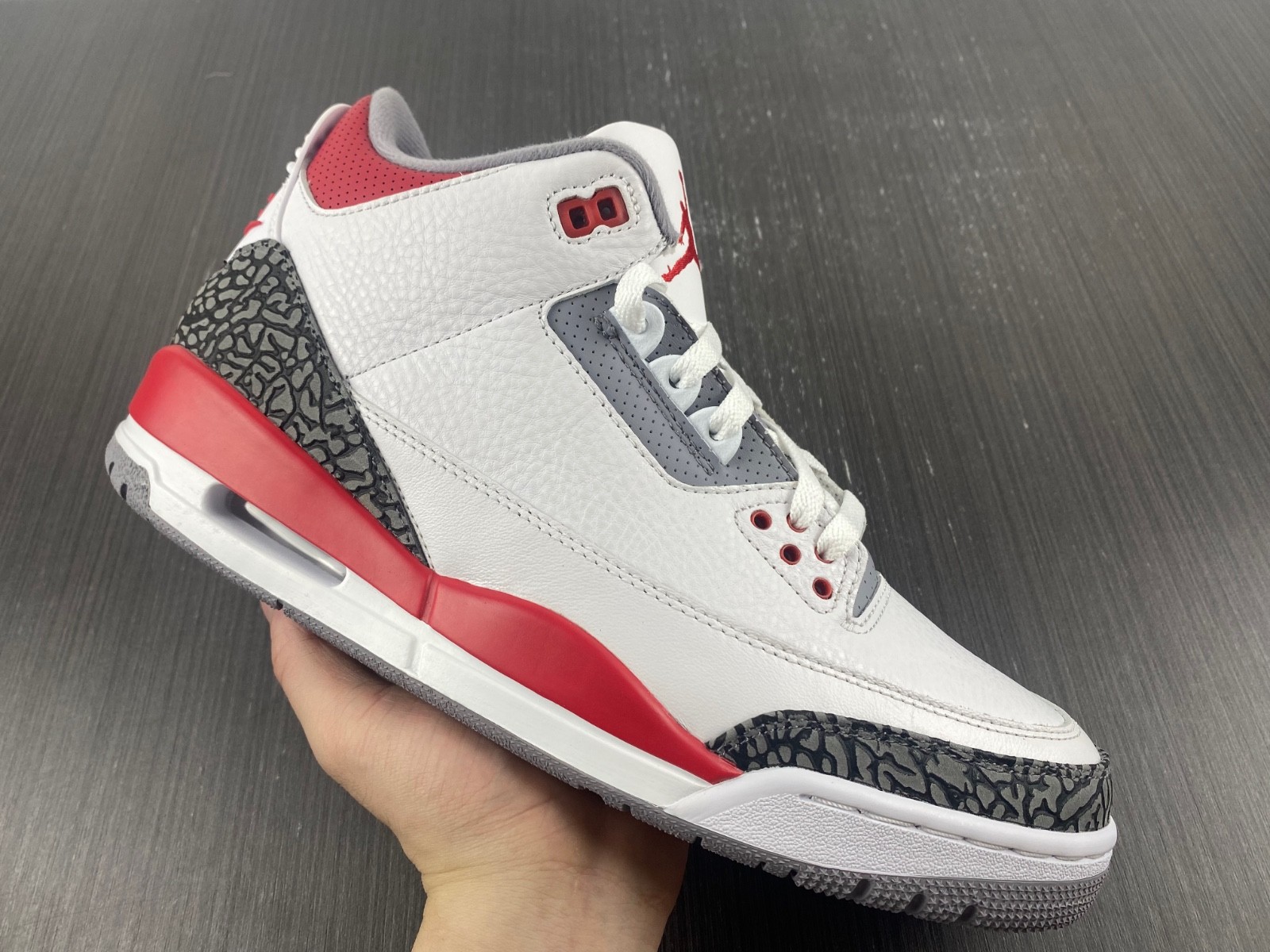 AIR JORDAN 3 OG FIRE RED 2022 DN3707-160