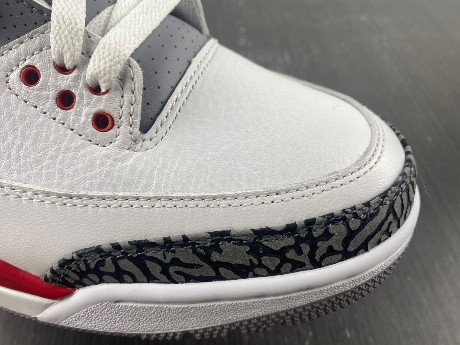 AIR JORDAN 3 OG FIRE RED 2022 DN3707-160