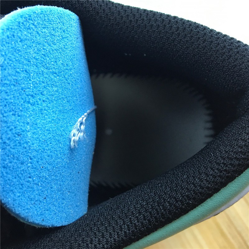 Air Jordan 1 Low Emerald 553558-117