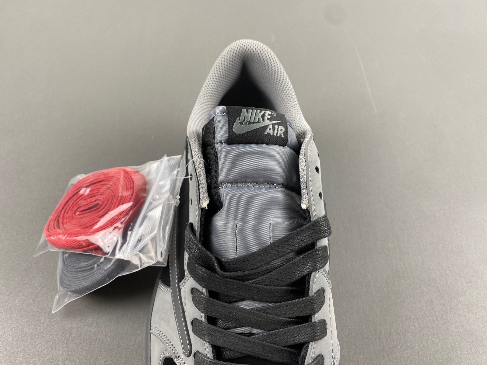 TRAVIS SCOTT X AIR JORDAN WHITE BULE DM7866-775