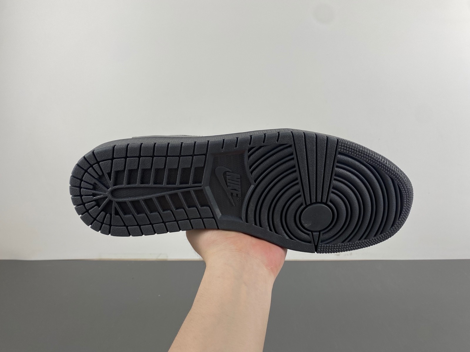 TRAVIS SCOTT X AIR JORDAN WHITE BULE DM7866-775