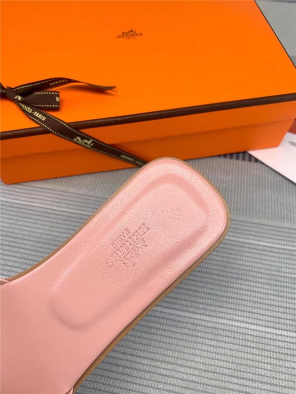 Herme* Sandal28