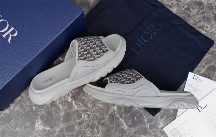 Dio*r sandal 38