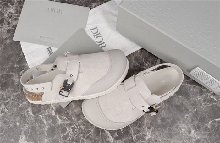 Dio*r sandal 33