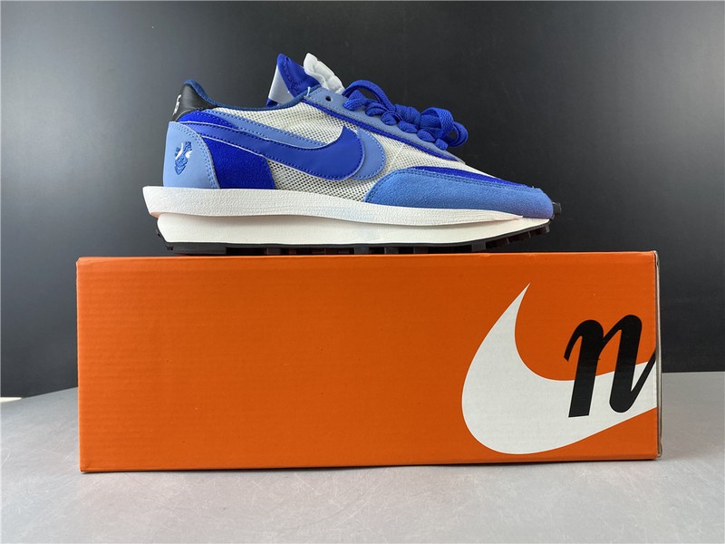 NIKE LD WAFFLE SACAI white BLUE lake BV2552-401