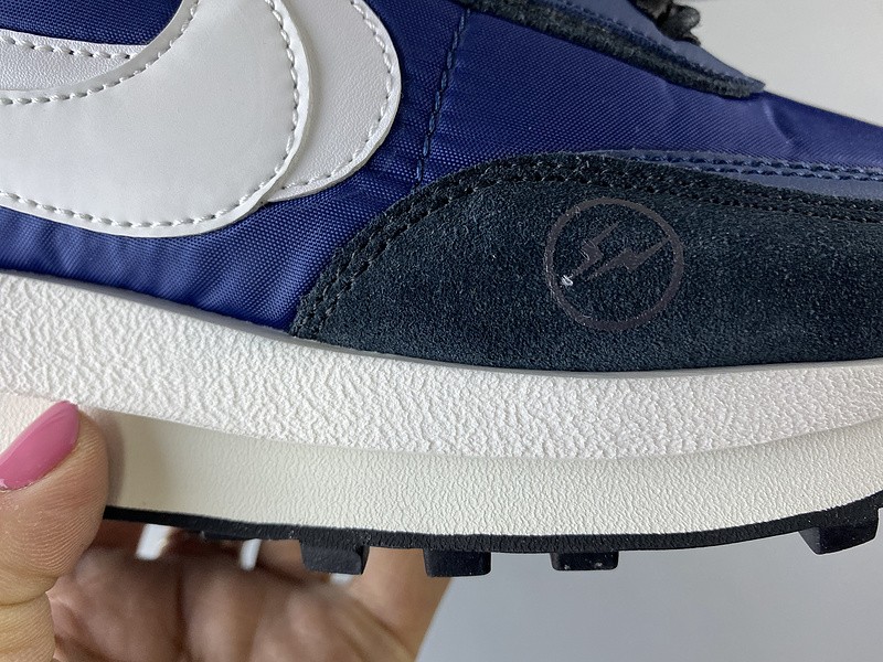 NIKE LD WAFFLE SACAI BLUE MULTI BV0073-401