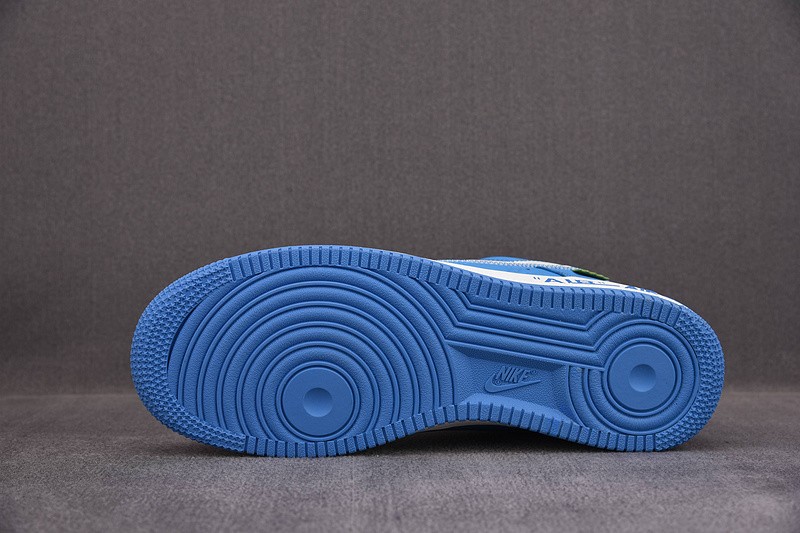NIKE LOW AIR FORCE 1 X LV light bule