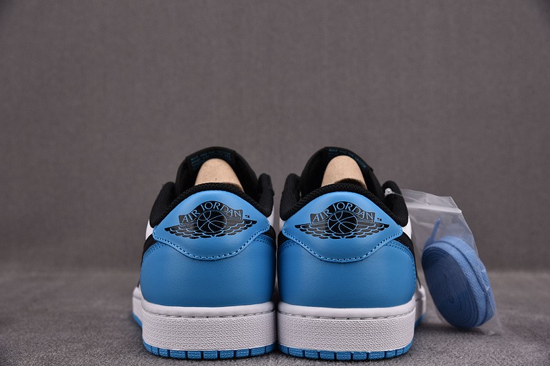 Air Jordan 1 Retro Low OG“UNC” CZ0790-104