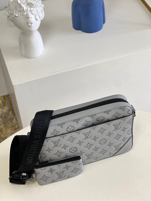 L&V BAG4