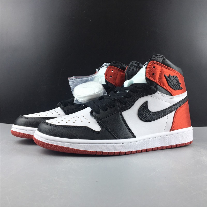 Air Jordan 1 Satin Black Toe CD0461-016
