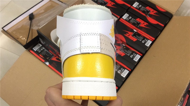 OFF-WHITE AIR JORDAN 1 RETRO yellow white AQ0818-149