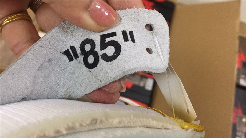 OFF-WHITE AIR JORDAN 1 RETRO yellow white AQ0818-149