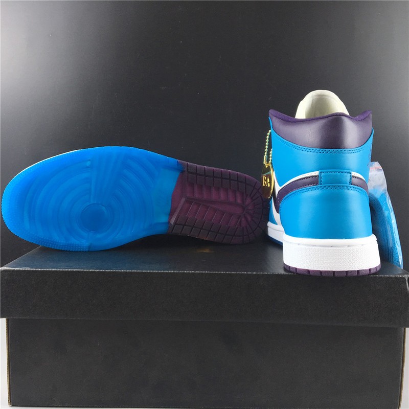 Air Jordan 1 Mid Hornets 554724-415