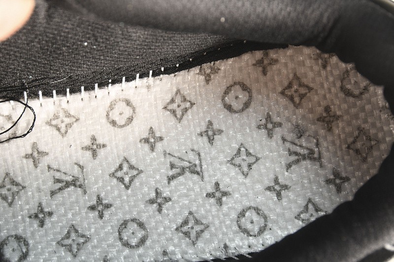 NIKE LOW AIR FORCE 1 X LV full black