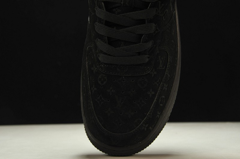 NIKE LOW AIR FORCE 1 X LV full black