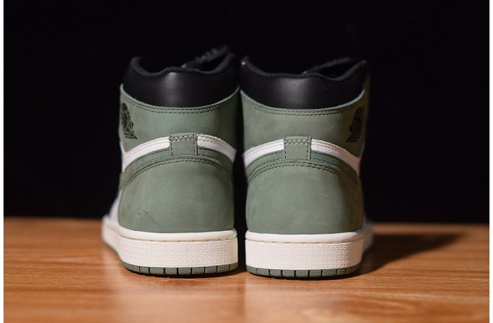 AIR JORDAN 1 RETRO HIGH OG "CLAY GREEN" 555088-135