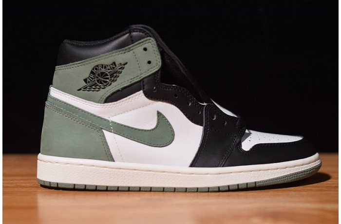 AIR JORDAN 1 RETRO HIGH OG "CLAY GREEN" 555088-135