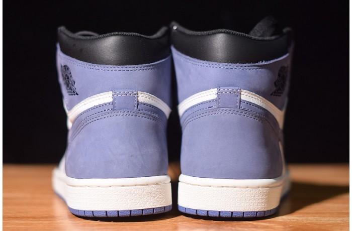 AIR JORDAN 1 RETRO HIGH OG "BLUE MOON" 555088-115