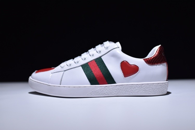 G*u*i Ace Embroidered Low-Top Sneaker with RED HEART WOMENS
