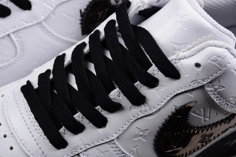 NIKE LOW AIR FORCE 1 X LV white black
