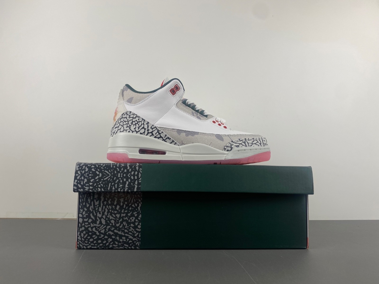 Air Jordan 3