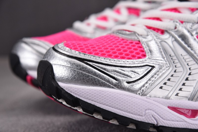 As*ic*s Gel-Kayano 14 1201A019-700