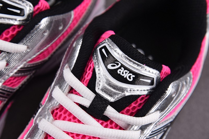 As*ic*s Gel-Kayano 14 1201A019-700