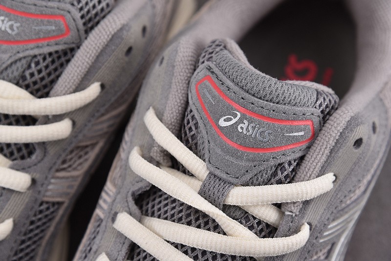 As*ic*s Gel-Kayano 14 1201A161-026