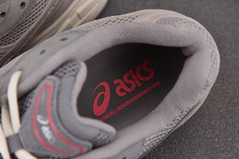 As*ic*s Gel-Kayano 14 1201A161-026