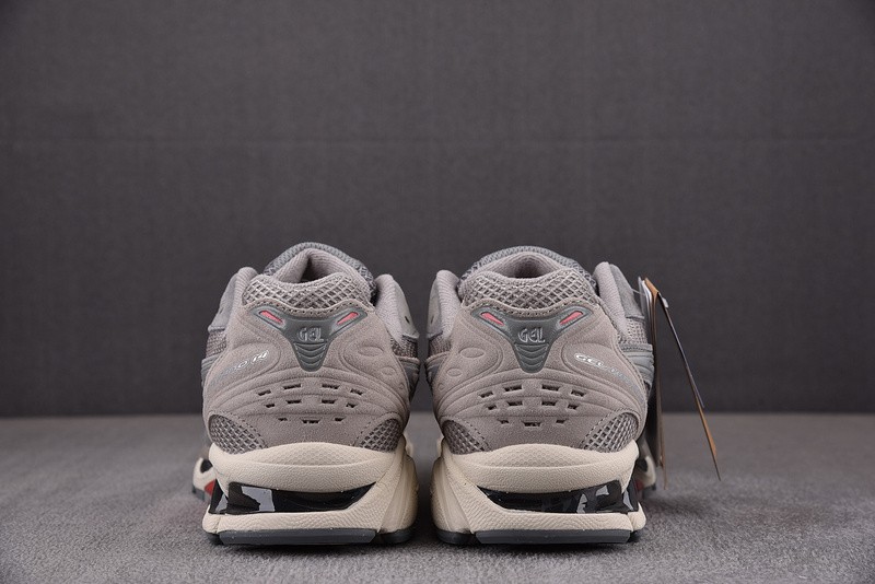 As*ic*s Gel-Kayano 14 1201A161-026