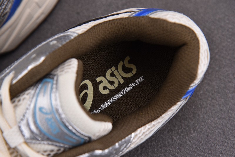 As*ic*s Gel-Kayano 14 1202A056-113