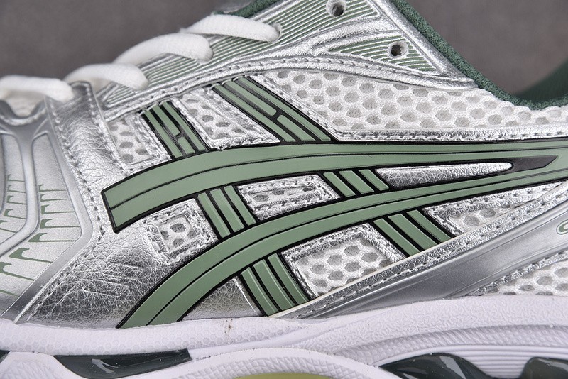 As*ic*s Gel-Kayano 14 1201A019-107