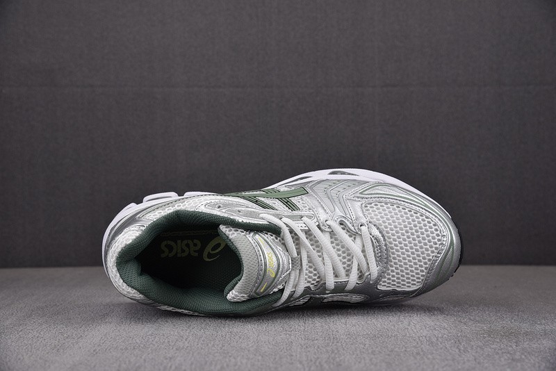 As*ic*s Gel-Kayano 14 1201A019-107
