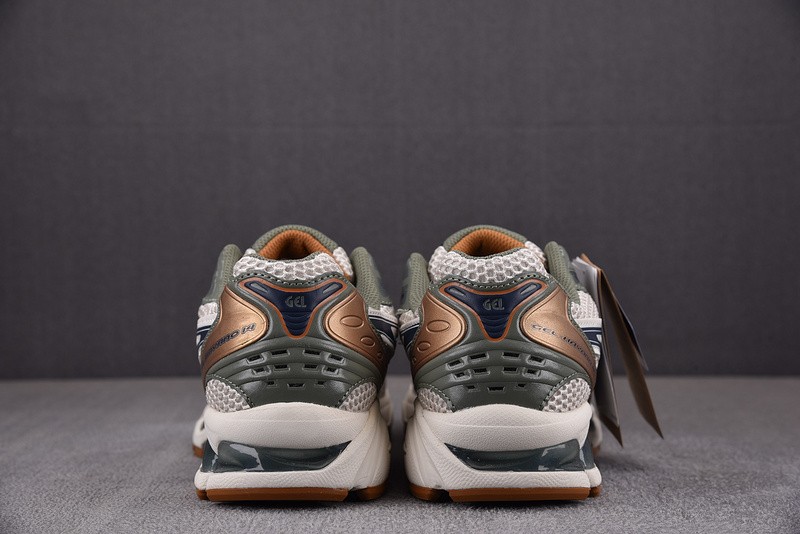 As*ic*s Gel-Kayano 14 1201A019-250