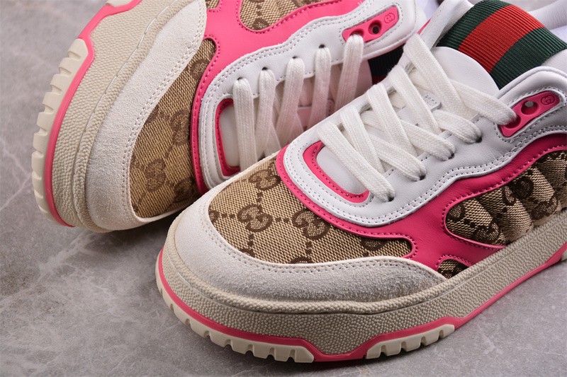 G*u*i* Trainer Sneaker102