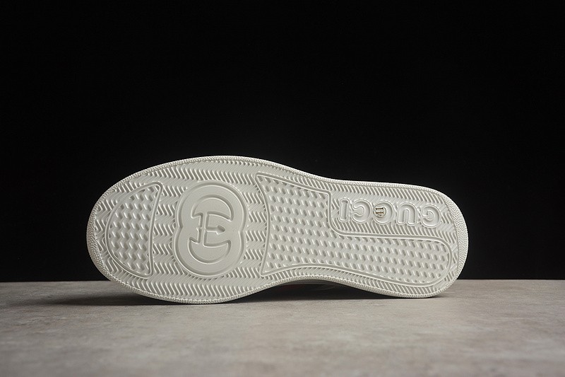 G*u*i* Trainer Sneaker101