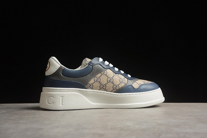 G*u*i* Trainer Sneaker100