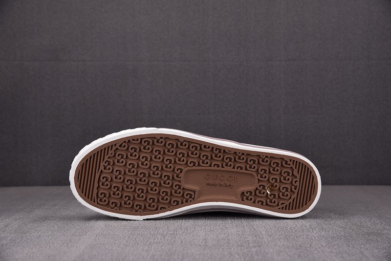 G*u*i* Trainer Sneaker99