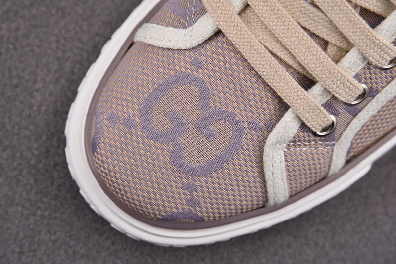 G*u*i* Trainer Sneaker99