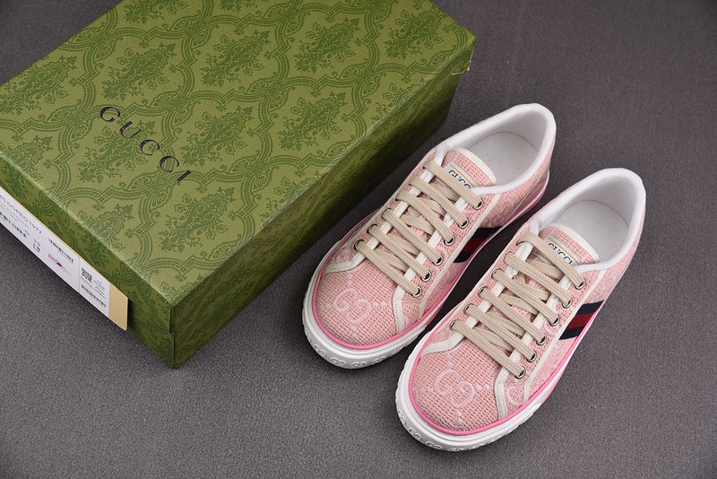 G*u*i* Trainer Sneaker94