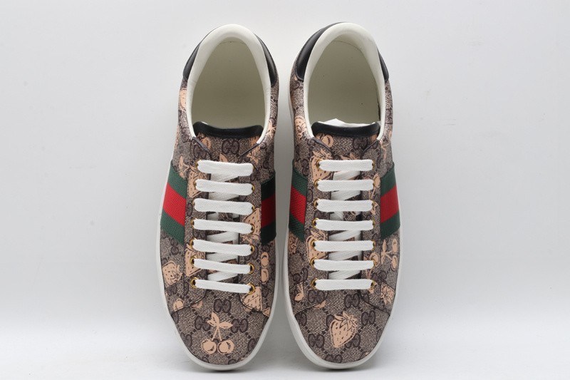 G*u*i* Trainer Sneaker91