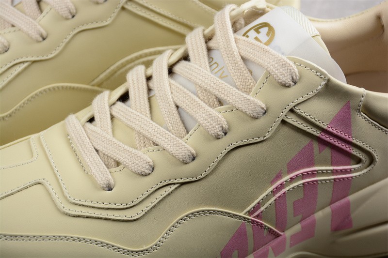 G*u*i* Trainer Sneaker90